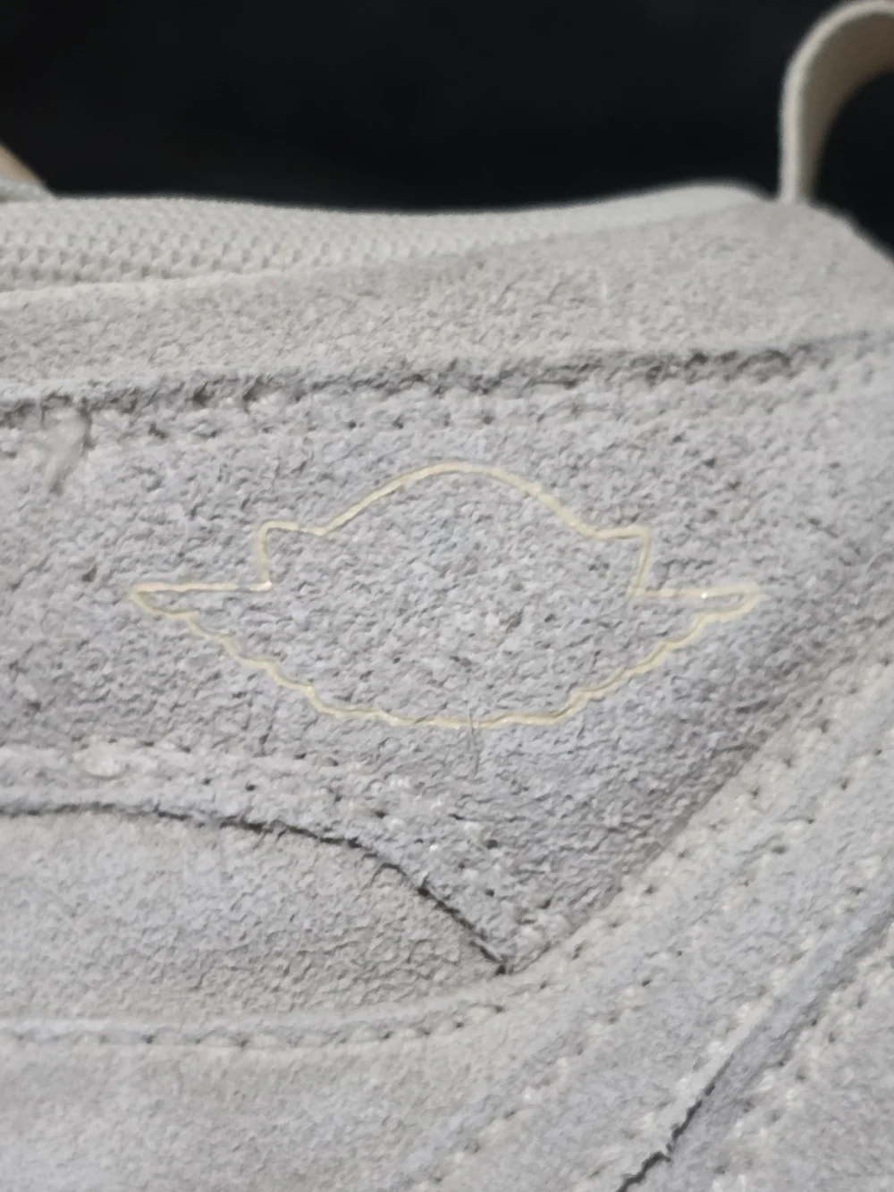 Jordan 1 Mid SE Craft Pale Ivory Sneakers Size 2Y Used